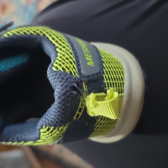 Merrell boys shoes - Picture 3 of 4